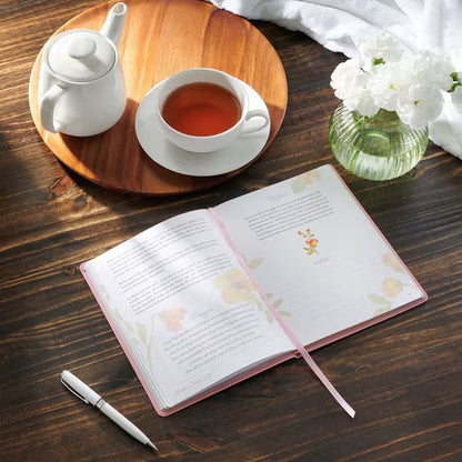 Christian Devotional Journal For Women - Quiet Moments for Moms: A 40-Day Devotional to Finding Peace